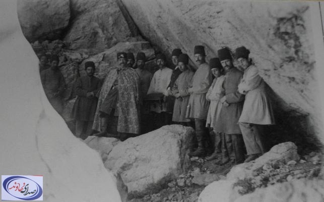 ناصرالدین شاه قاجار در 1271 خورشیدی به خطه نهاوند  سفر می‌کند 